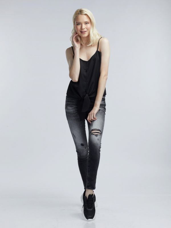 ג’ינס שחור משופשף LOLA