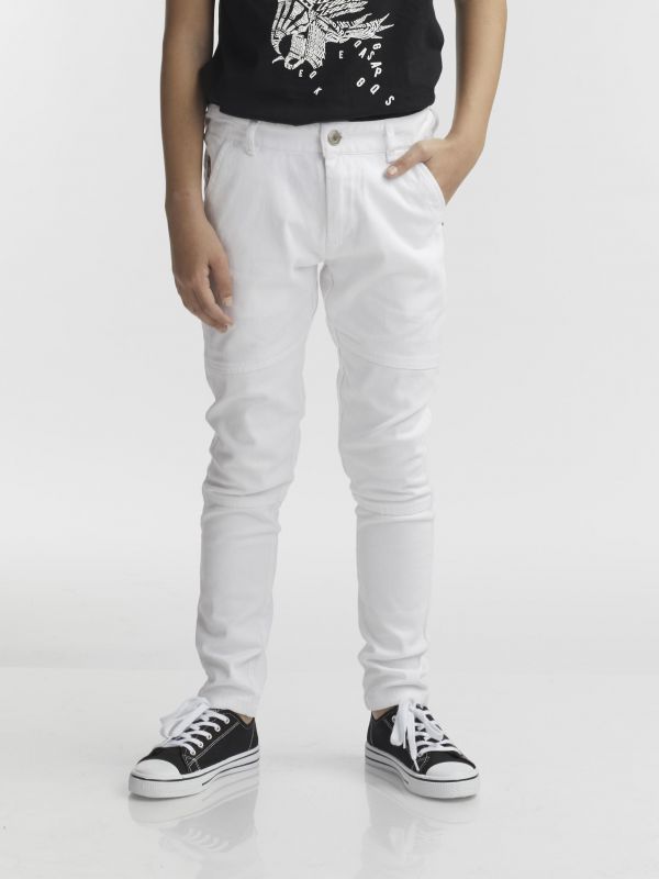 מכנסי צ’ינו ארוכים חיתוכים