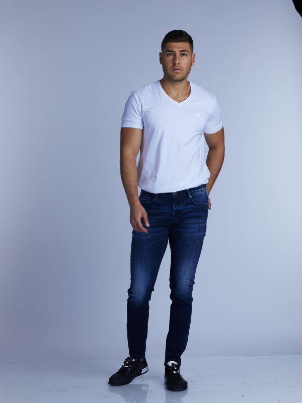 ג’ינס קלאסי גובה מותן בינוני