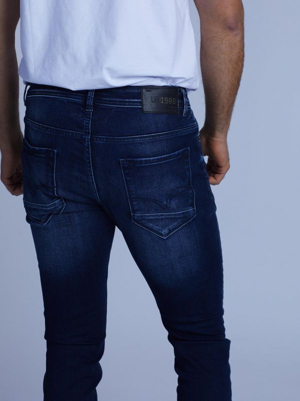 ג’ינס קלאסי גובה מותן בינוני