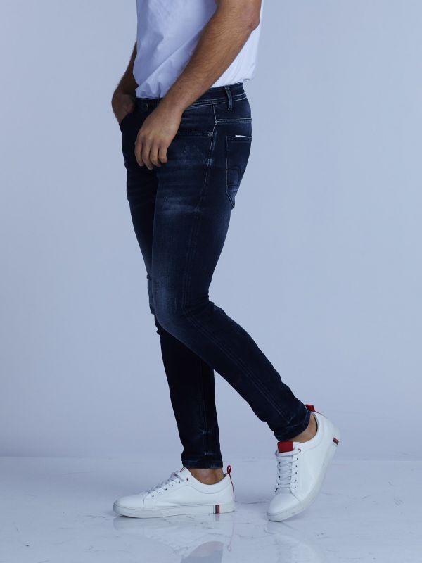 ג’ינס קלאסי MUST