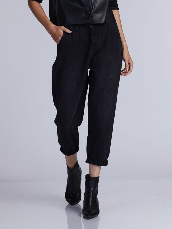 מכנסי ג’ינס גובה קרסול לנשים