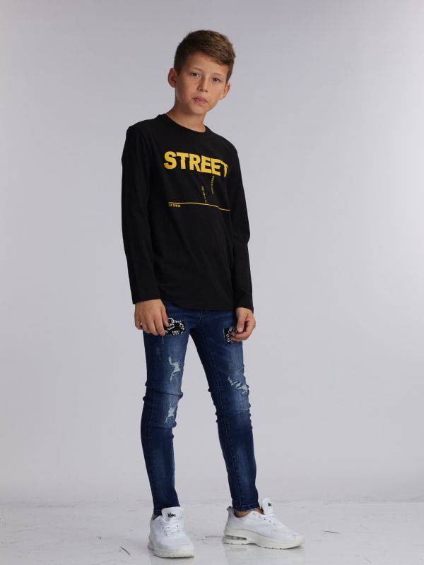 ג’ינס פצ’ים עם שפשופים