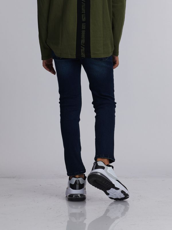 ג’ינס קלאסי