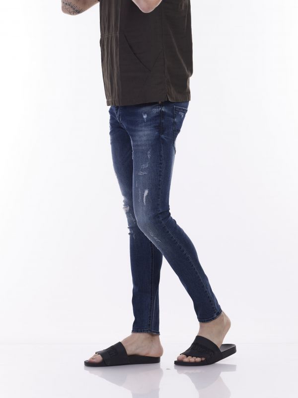 ג’ינס קרעים גראנג’י