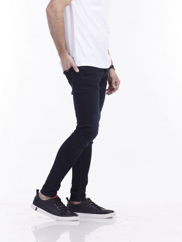 ג’ינס סקיני גזרת סלים