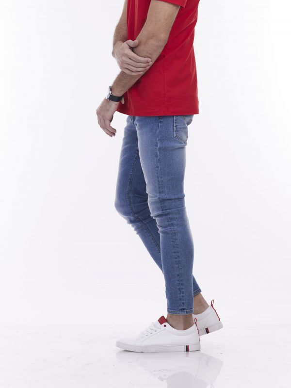 ג’ינס מרטין משופשף