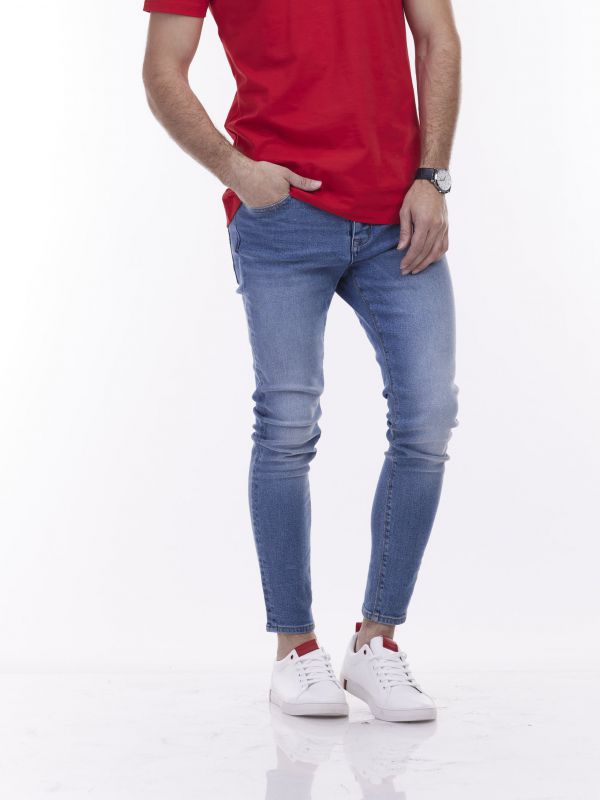 ג’ינס מרטין משופשף