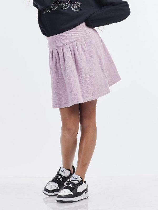 חצאית פליסה טרנדית