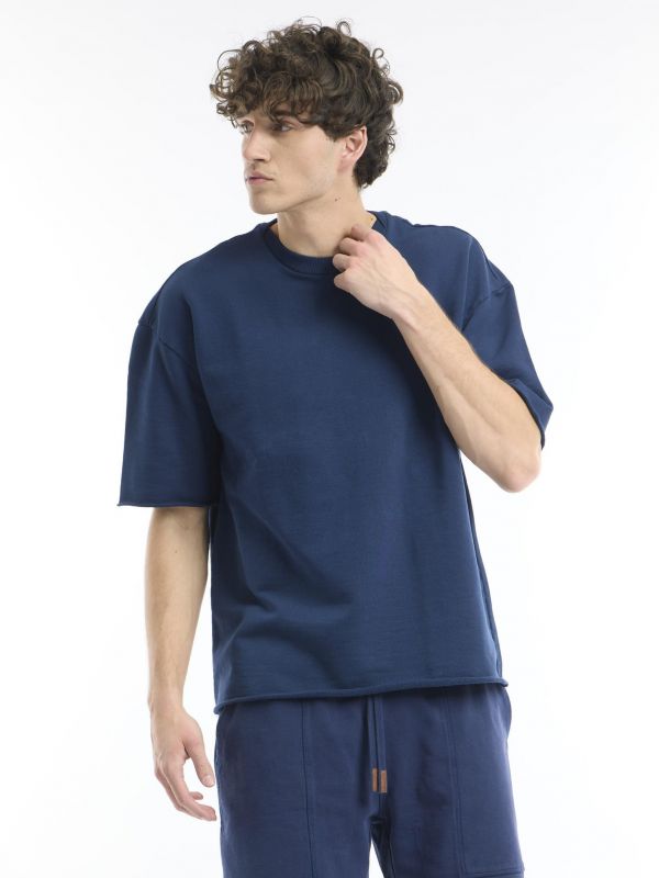 חולצת טי קצרה קלאסית