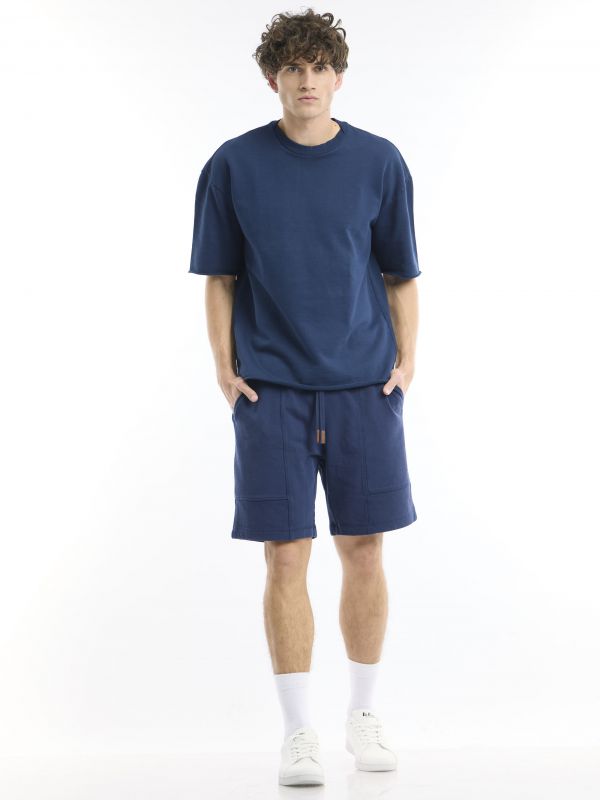 חולצת טי קצרה קלאסית