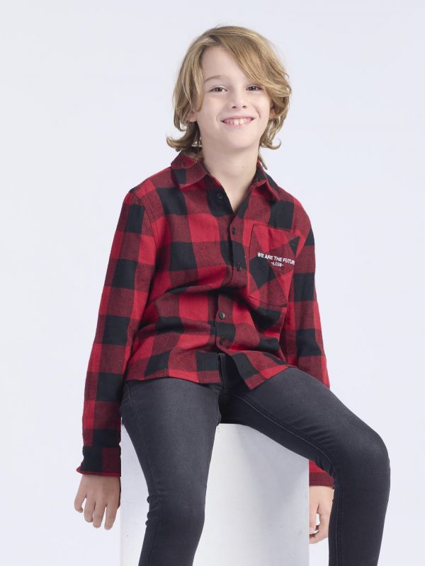 חולצת משבצות אופנתית