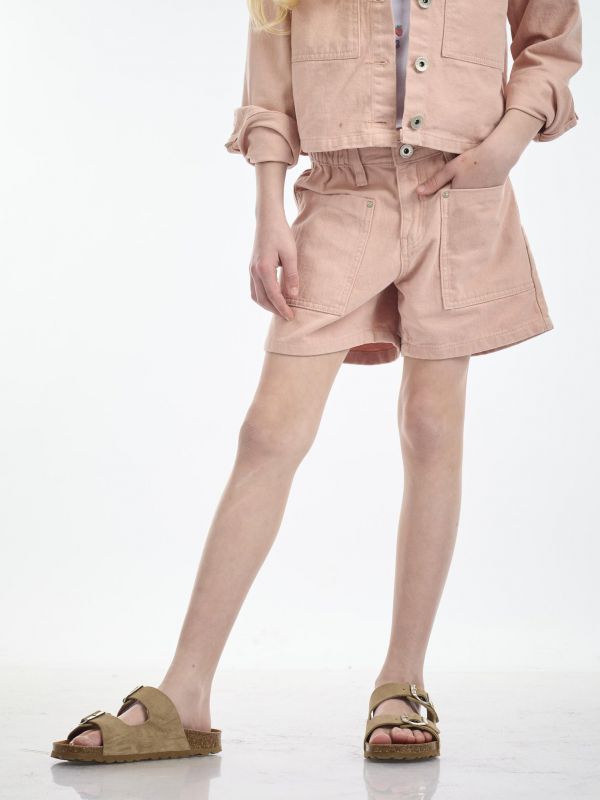 מכנסיים קצרים אופנתיים