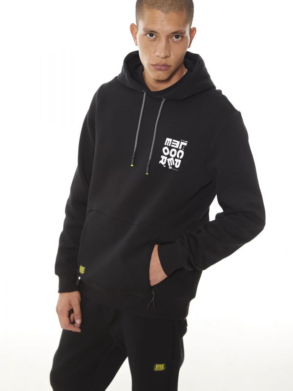 קפוצ’ון עם הדפס קובייה הונגרית