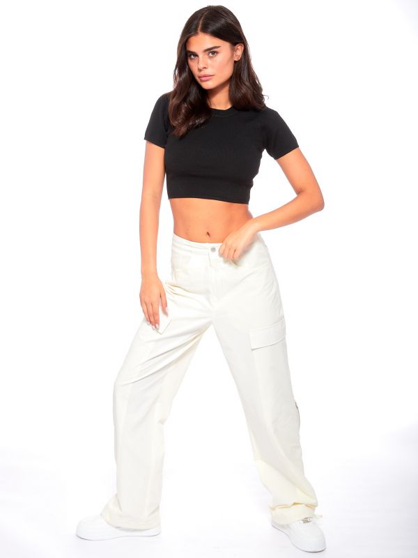 חולצת בטן סריג קצרה