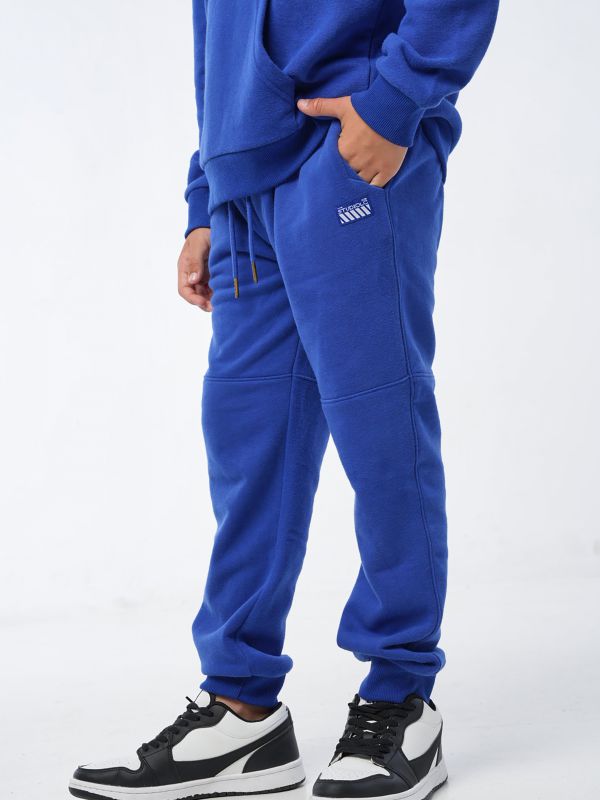 מכנסיים ספורטיביים צמודים לילדים