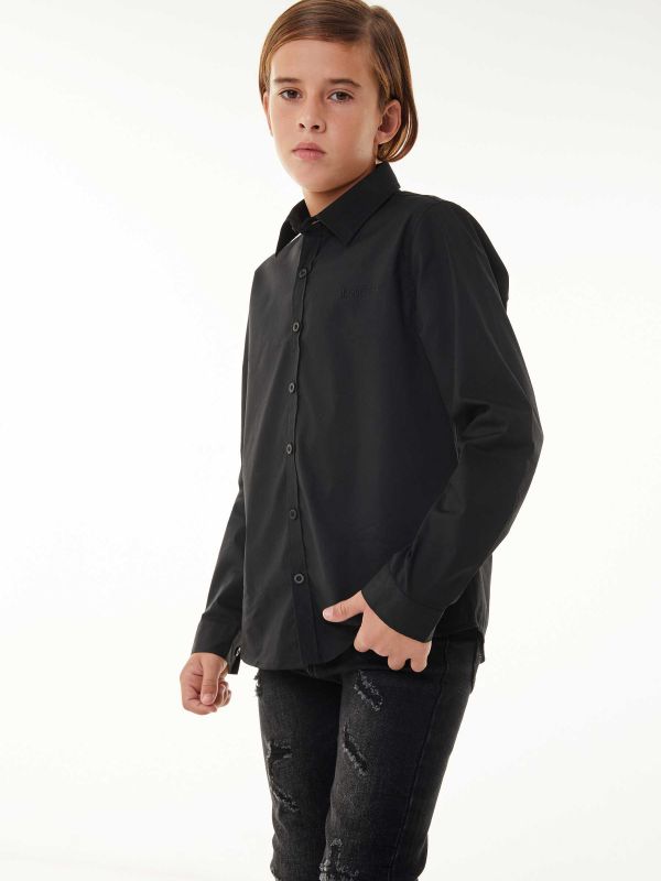 חולצת סלים מכופתרת