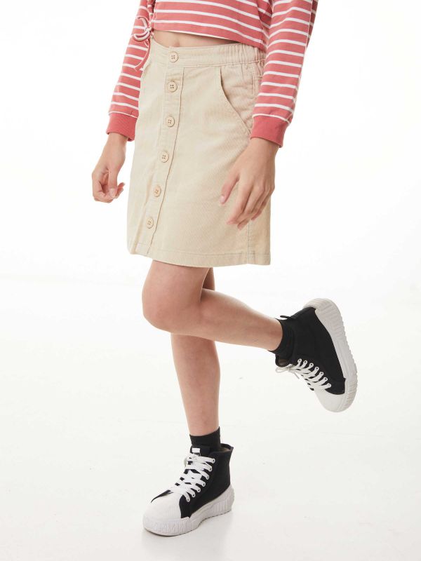חצאית קורדרוי עם כפתורים