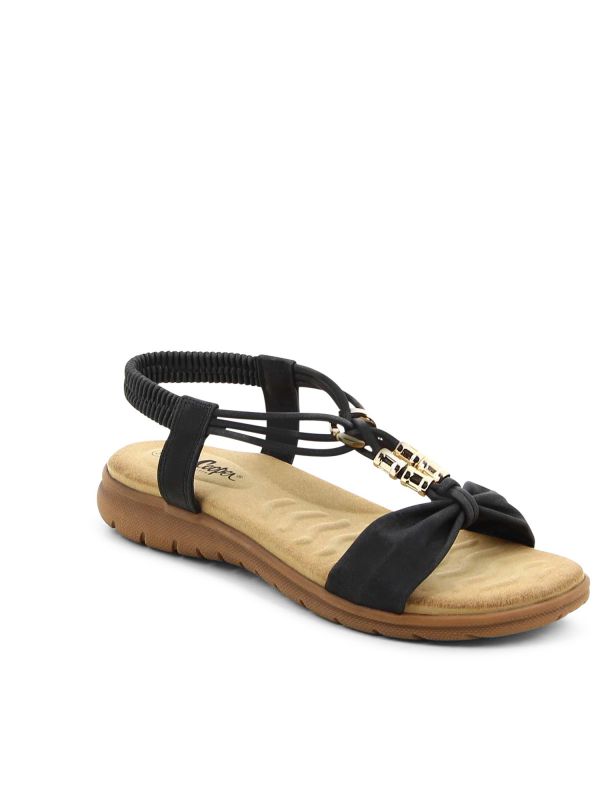 סנדלים שטוחים מעוצבים לנשים