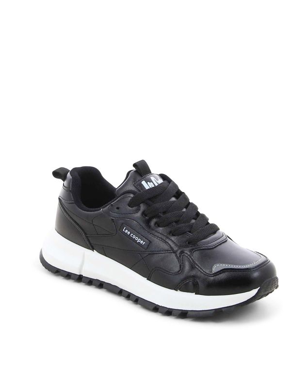 נעלי סניקרס קלאסיות