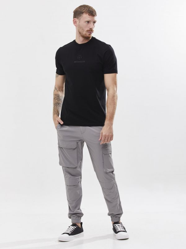 טי שירט עם הדפס אחורי לגבר