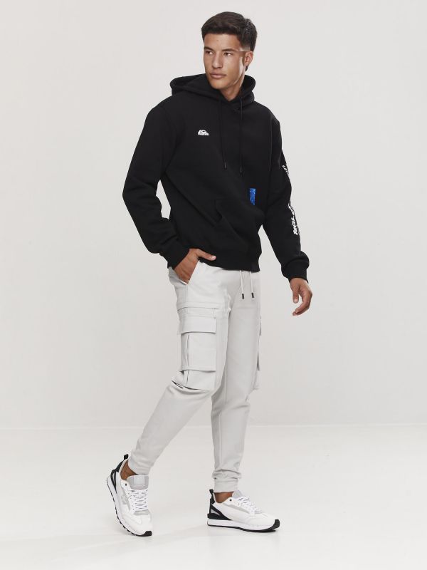 סווטשירט פליז עם קפוצ’ון לגברים