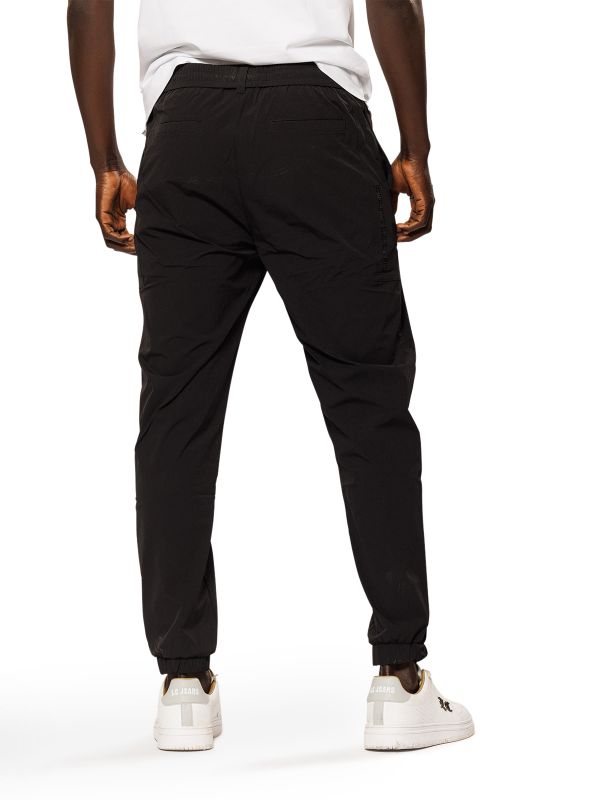 מכנסי צ’ינו ניילון ארוכים לגברים