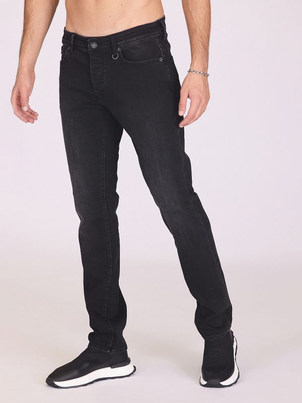 ג’ינס בגזרת ישר קלאסי לגברים