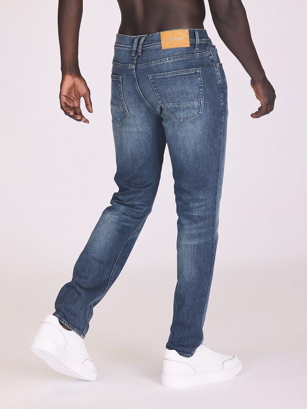 ג’ינס בגזרה רחבה לגברים