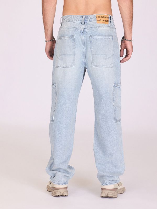 ג’ינס בגזרה רחבה ונוחה לגברים