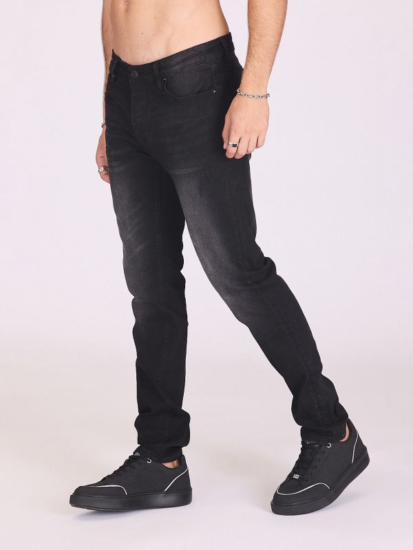 ג’ינס סקיני צמוד לגברים