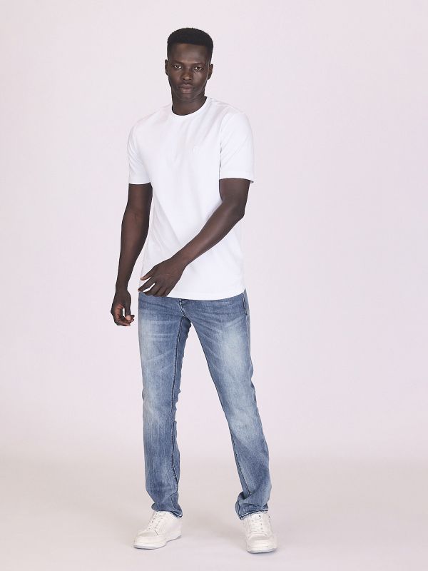 ג’ינס בגזרה רפויה לגברים