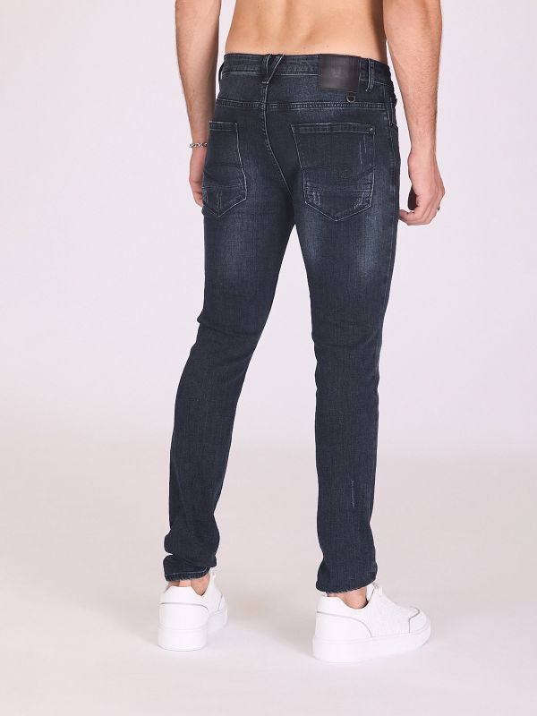 ג’ינס סקיני לגברים