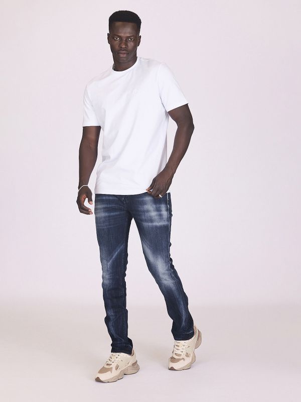 ג’ינס בגזרה ישרה ורחבה לגברים