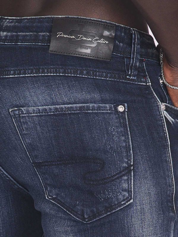 ג’ינס בגזרה ישרה ורחבה לגברים