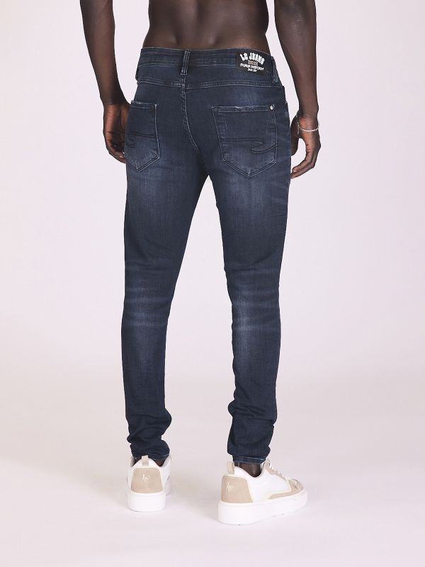 ג’ינס קרוע ומשופשף לגברים