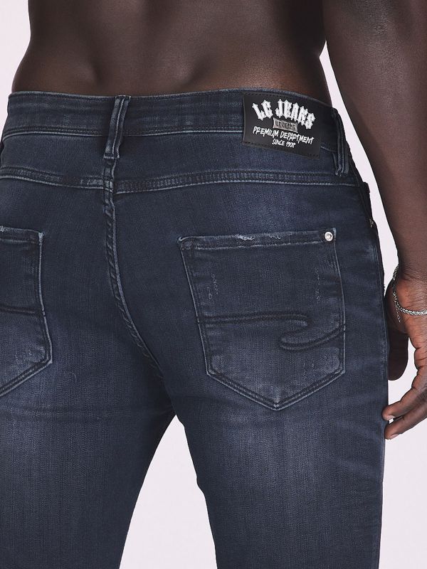 ג’ינס קרוע ומשופשף לגברים