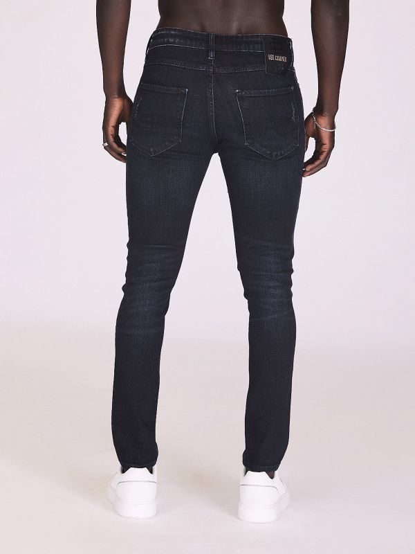 ג’ינס עם לוגו לגברים