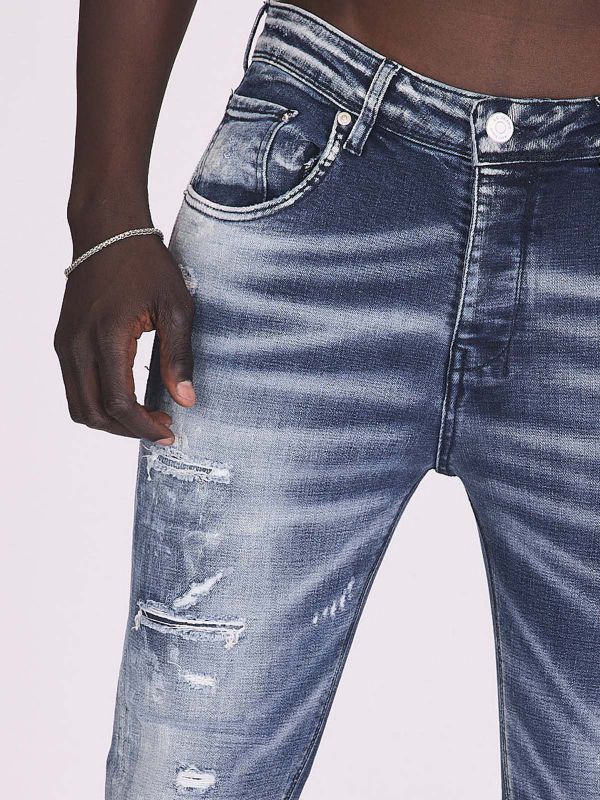 ג’ינס צמוד ומשופשף לגברים