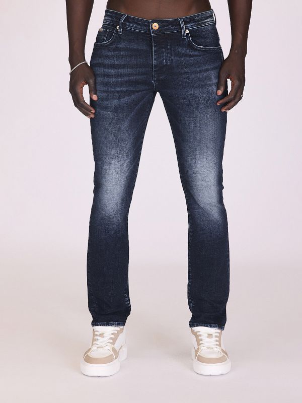 ג’ינס עם תפרים בולטים לגברים