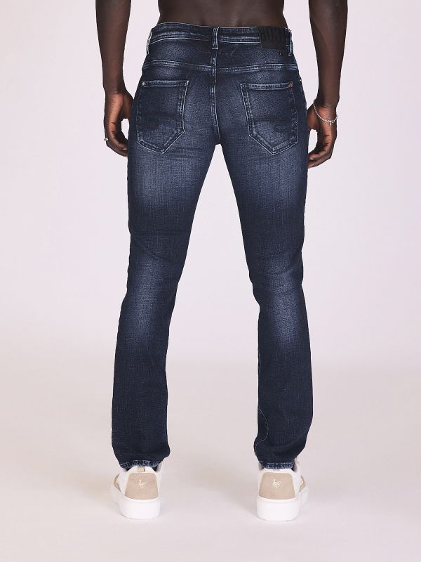 ג’ינס עם תפרים בולטים לגברים