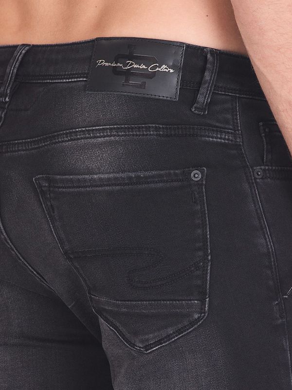 ג’ינס כהה עם כיסים לגברים