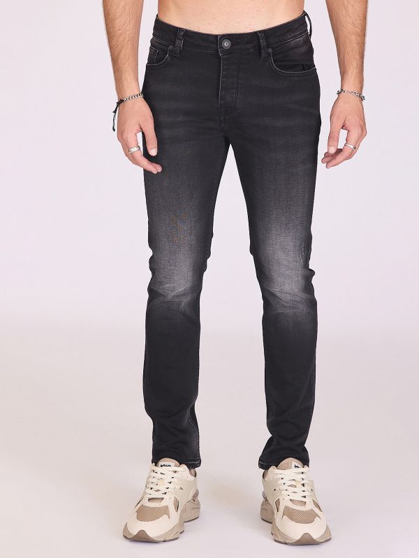 ג’ינס כהה עם כיסים לגברים