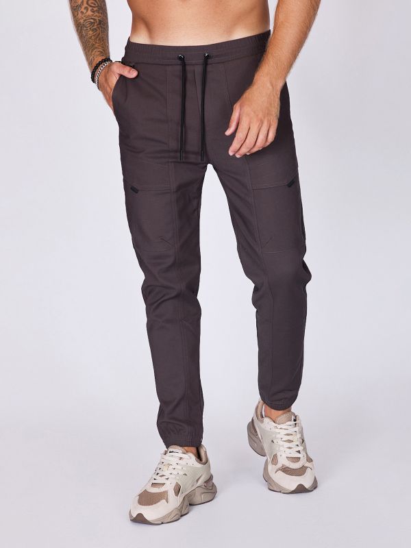 מכנסיים רחבים עם כיסים לגברים