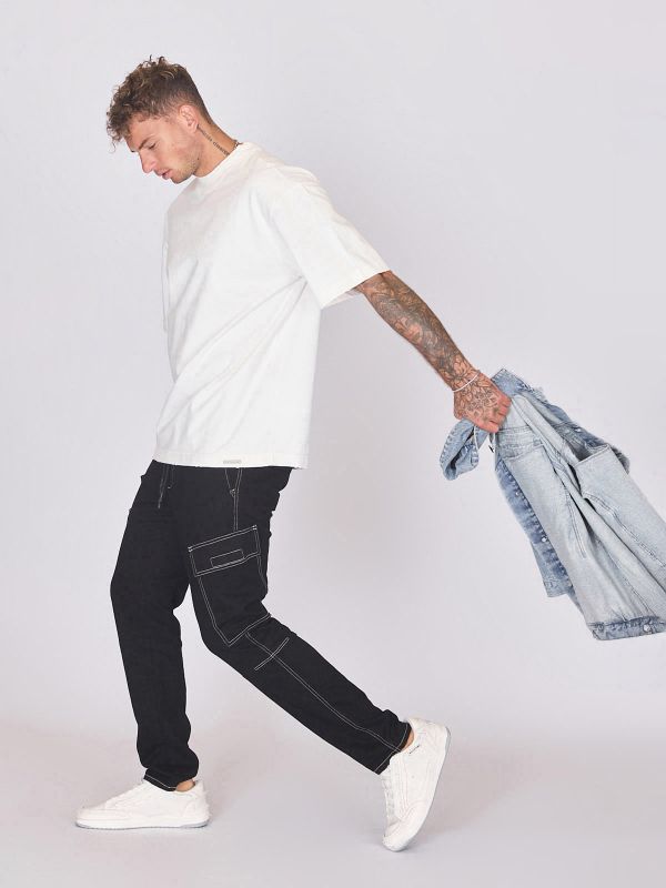 מכנסיים שחורים עם הדפסים לגברים