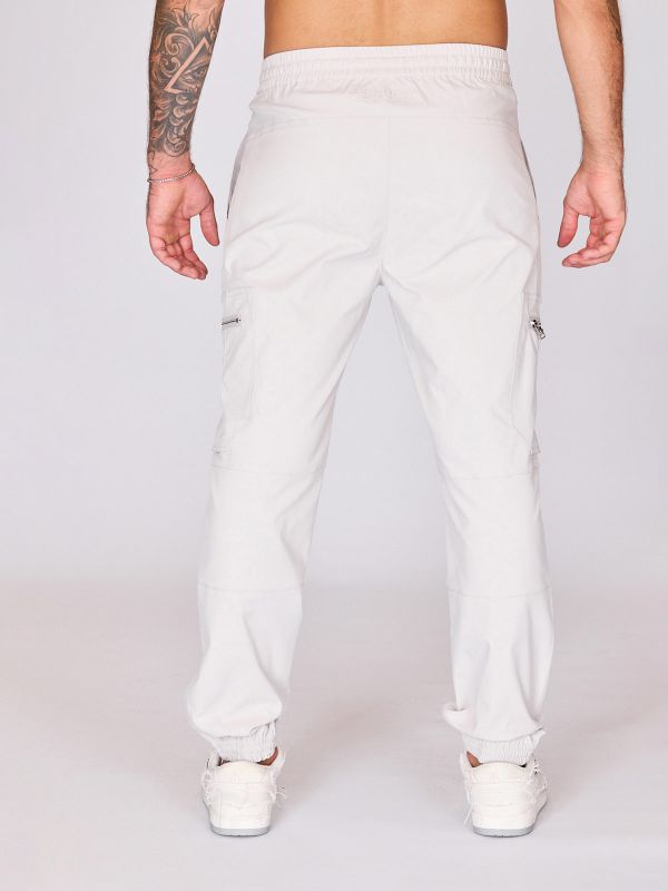 מכנסיים בגזרה רחבה לגברים