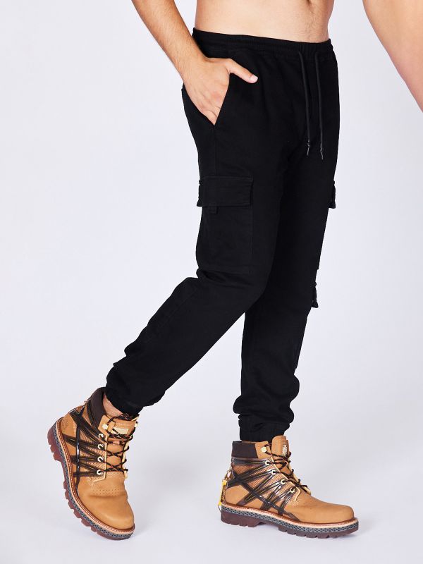 מכנסיים רחבים עם כיסים לגברים