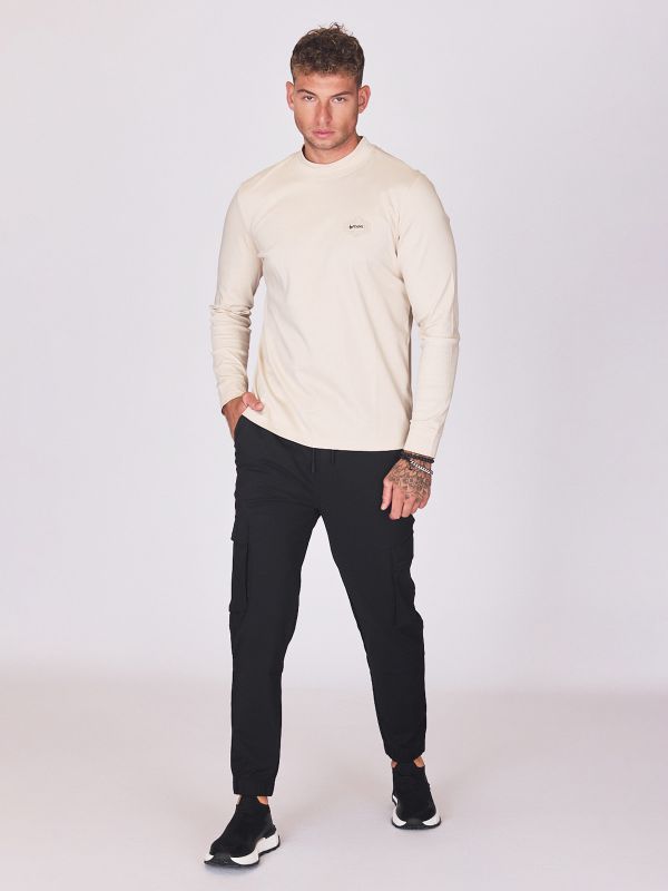 מכנסיים רחבים עם כיסים לגברים