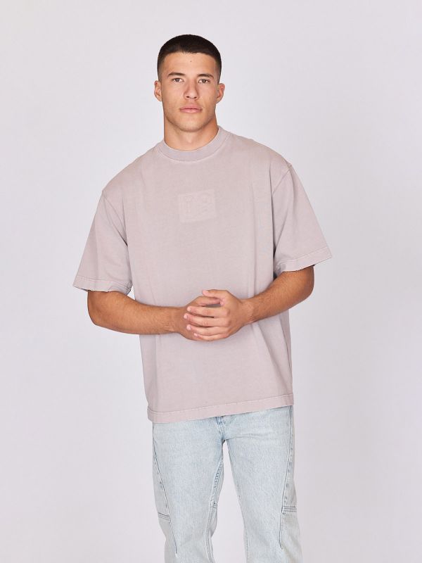 חולצת טי עם הדפס גב לגברים