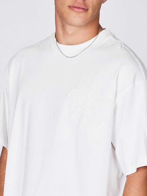 חולצת טי ישרה לגברים